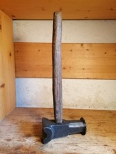 Alter französischer Hammer